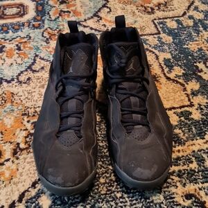Men's Black Athletic Shoes